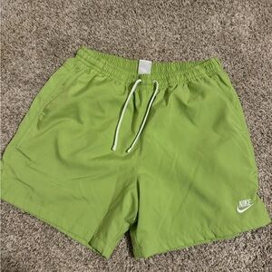 Mens nike flow shorts